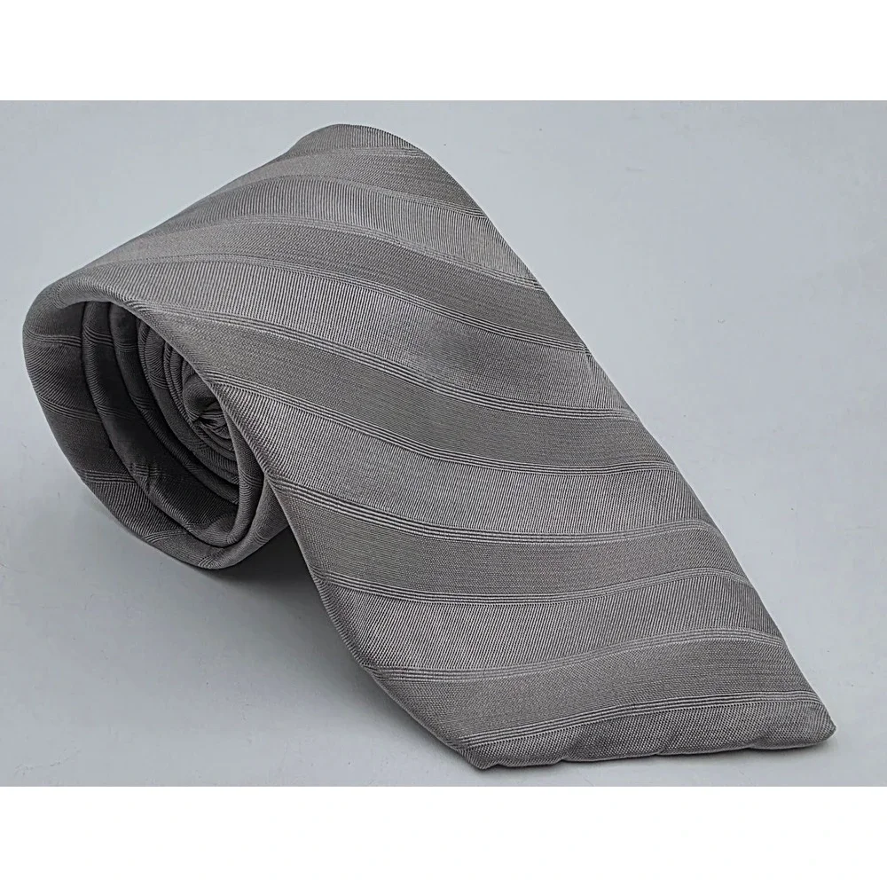 Ted Lapidus Paris Grey Diagonal Stripe 100% Silk Tie Made in Italy